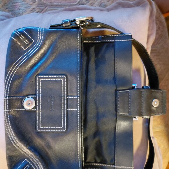 Coach Vintage Y2K F10192 Small Soho Black Leather Bag - Picture 5 of 6